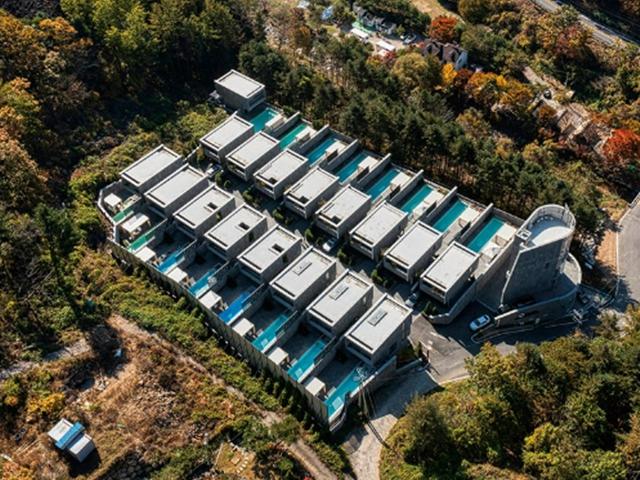 단지형 <strong>풀빌라</strong> 'VILLA PUZ'