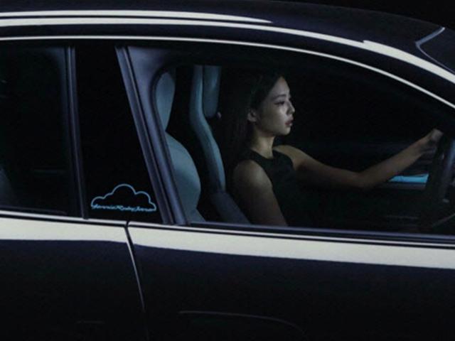 블랙핑크 ‘<strong>제니</strong>’가 사랑하는 ‘억’소리 나는 드림카는?