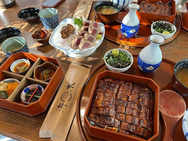 한 그릇의 보양식, 장어덮밥 맛집 5곳