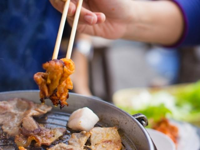 “돼지고기는 바싹 익혀라?” 위험한 이유는 따로 있다