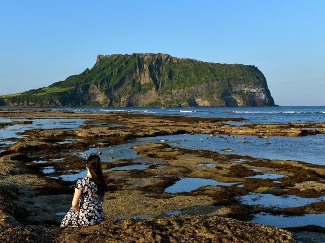 <strong>성산일출봉</strong> ‘뷰맛집’ 광치기해변 가보셨나요 [최현태 기자의 여행홀릭]