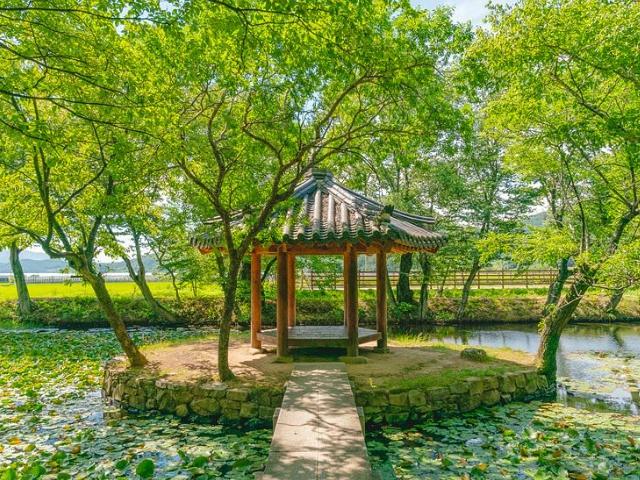 경남 <strong>고성</strong> 여행, 청량한 자연을 거니는 여름휴가 코스