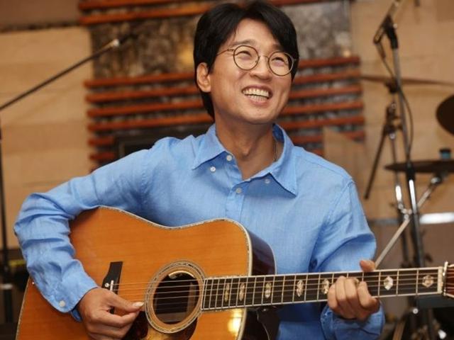 가수 박창근 "스스로 만족할 수 있는, 부끄럽지 않은, 그런 노래를 하는 가수로 살 것"