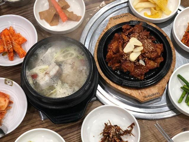 서민의 곁에서 사랑받아온, 대한민국 백년가게 <strong>국밥</strong> <strong>맛집</strong>