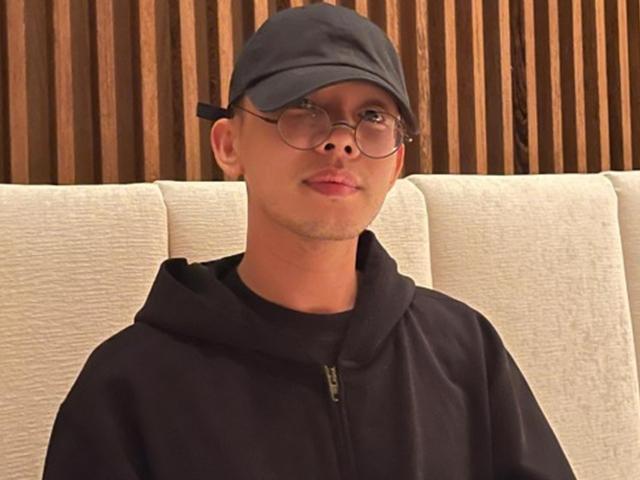 흰 머리 수북한 유아인, 법원 들어서며 웃는 이유