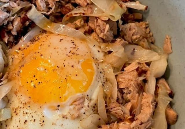 '진짜 간단하고 맛있어..' 요즘 유튜브에서 유행하고 있는 자취, 다이어트 음식 (+<strong>레시피</strong>)