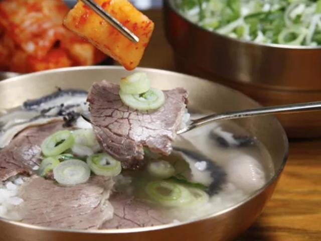 깔끔하면서도 깊은 <strong>한우</strong><strong>곰탕</strong>…'하동관' 명동점