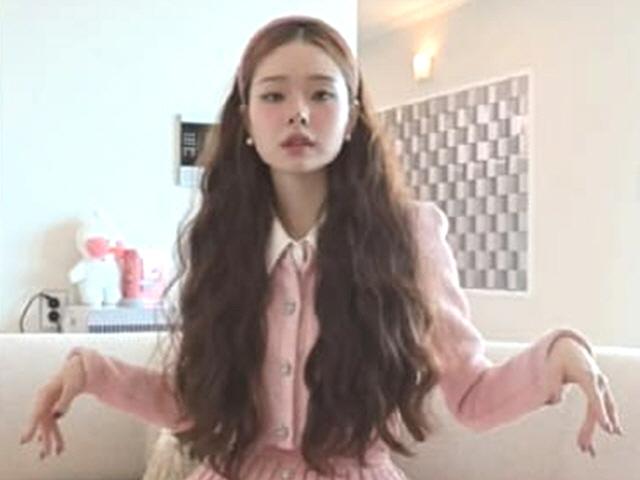"드레스룸만 두 개, 이런 집 몇 개 없어.." 최근 <strong>프리지아</strong>가 공개한 한강뷰 70평대 아파트 모습