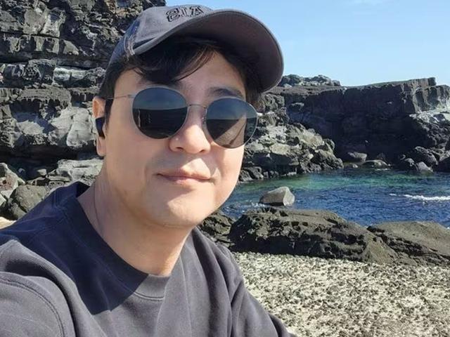 '<strong>박지윤</strong>과 이혼' 최동석, 의미심장 '성경구절'..."두려워하지 말라"