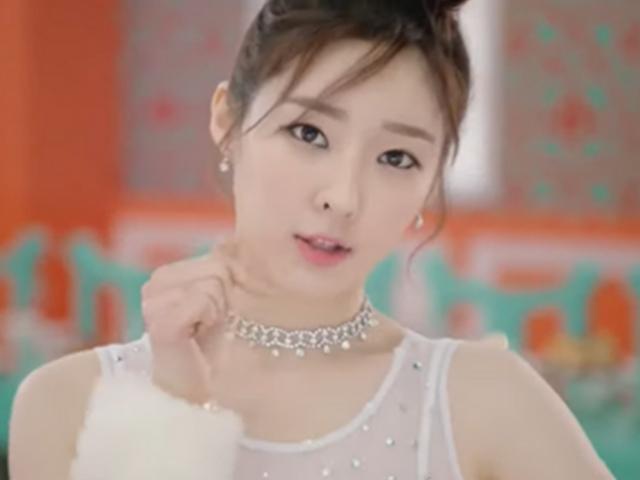 티아라 아름, 남편과 <strong>이혼</strong>소송 중 재혼발표 “도장만 못 찍었을 뿐, 이제 즐기며 살겠다”