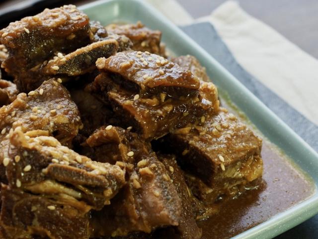 <strong>된장찌개</strong>에 설탕 팍팍? 달아도 너무 달다, 요즘 ‘한식’