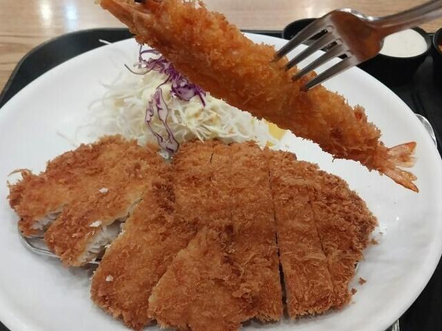 겉바속촉한 돈가스가 일품인 고메돈가스