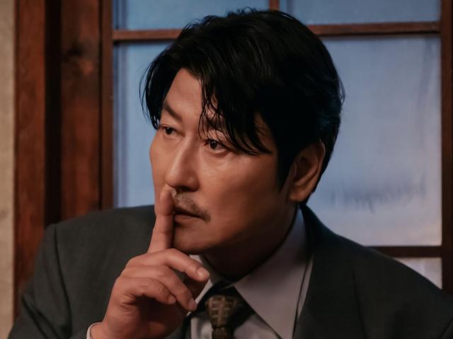 “송강호가 아깝다” 대박인 줄 알았더니…<strong>400억</strong> 베팅 디즈니 ‘발칵’