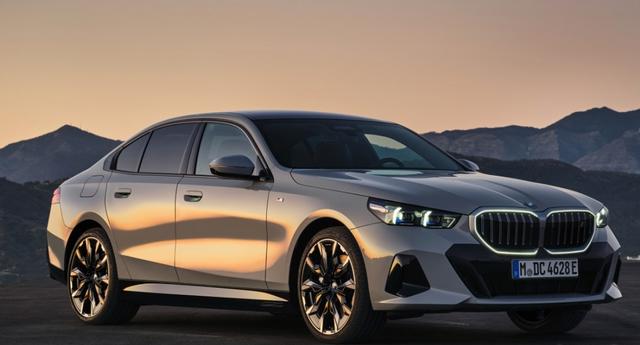 7월 수입차 판매 9%↓… 수요 위축에도 BMW 올해 월간 <strong>최다</strong> 판매
