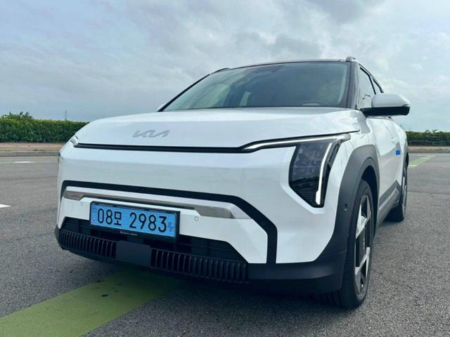 [시승기] 3000만 원대 전기차 ‘기아 EV3’…캐즘 돌파 가능할까