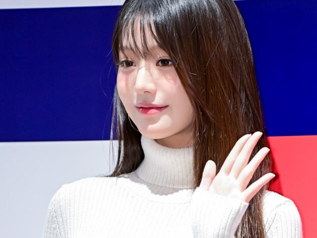 <strong>장원영</strong> '럭키비키' 무단 사용 배스킨라빈스, 판매 중단했지만...사과 없었다