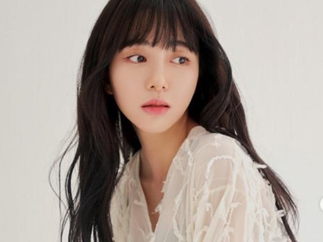 'AOA 괴롭힘 주장' 권민아, 결국 연예계 떠났다.."<strong>피부과</strong> 상담실장으로 새로운 꿈" [전문]