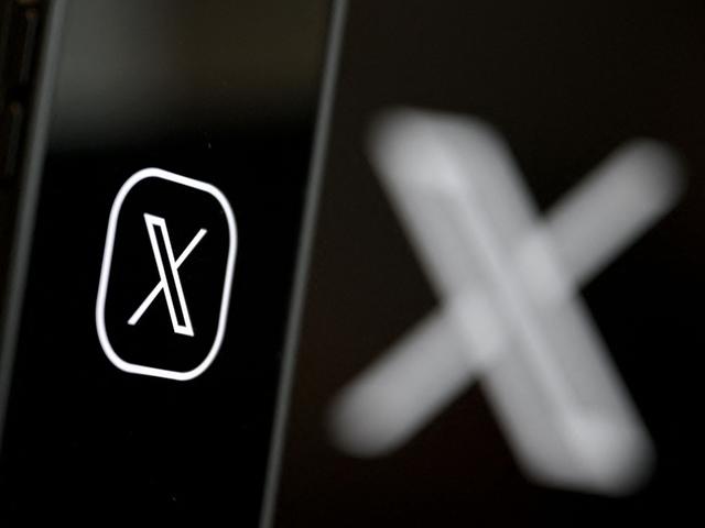 SNS ‘엑스’ 일시 접속 장애 됐다 복구…머스크 “외부 사이버 공격 탓, IP주소 우크라”