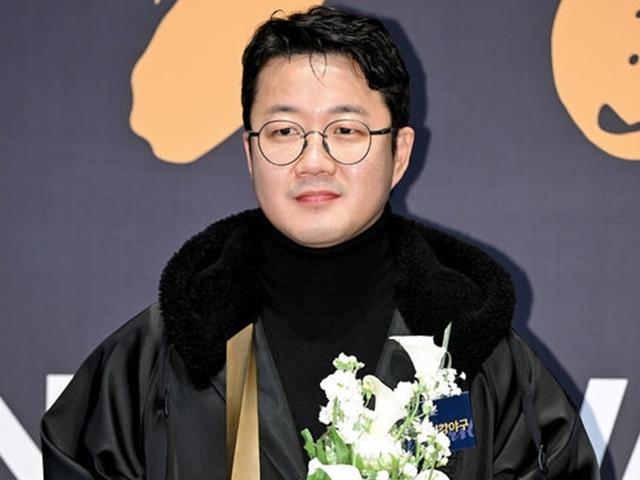 ‘최강<strong>야구</strong>’ 장시원 PD, JTBC 갈등 속 새 멤버 뽑고 촬영 강행..유니폼 없었다