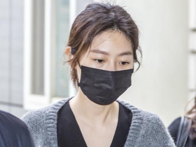 [단독] 故 <strong>김새론</strong> 전남친 증언, "새론이 죽음은 김수현과 무관하다"