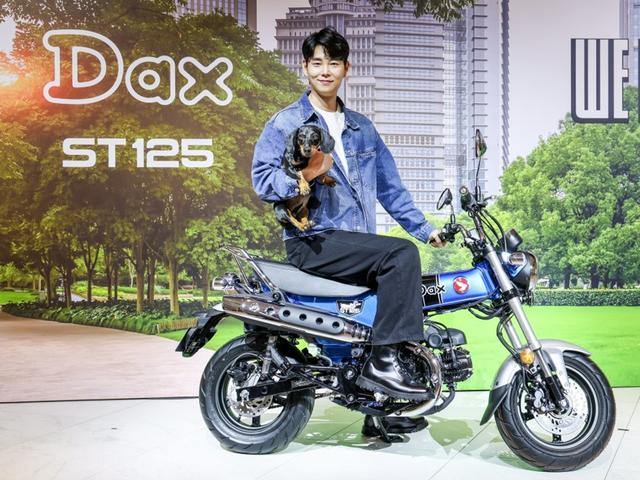 귀여운 혼다 ‘닥스’ 공개… 몸통 길어 텐덤 라이딩까지