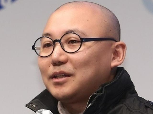 "답 찾지 못한 채 마음 무거워"…<strong>주호민</strong>, 특수교사 2심 무죄에 심경 고백→활동 잠정 중단