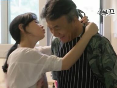 과일 먹여주고 뽀뽀 '쪽'…4혼 박영규, '25살 연하' 아내 첫 공개