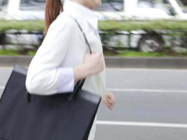 '실제 부자들도 가지고 다니고 있는..' 가방 속에 넣어 두기만 하면 저절로 '돈 복' 터진다는 물건 세 가지