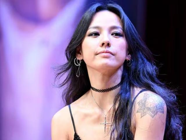 "시험관 NO→악플 쇄도"..<strong>이효리</strong>의 고백은 욕먹을 발언이었나