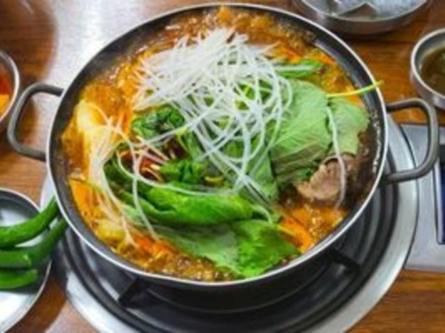 “고기 무한리필은 흔하지, 근데 ‘뼈’ 무한리필은 처음이지?” 은평구 맛집 BEST 3