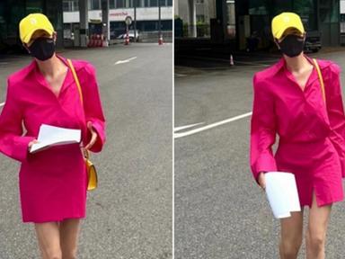 “톱배우, 길에서 보면 이런 느낌 입니다”... 완벽한 비율로 아우라 뽐내는 ‘핫핑크 슈트’ 김혜수