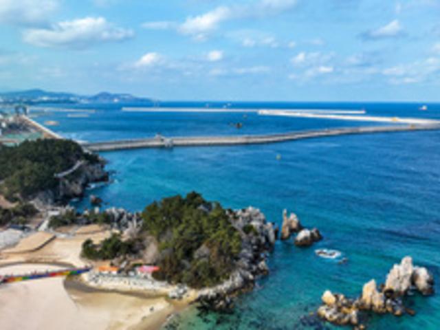 "제주·부산 아니에요"... 직장인 83.5%가 택한 올 여름 휴가지는