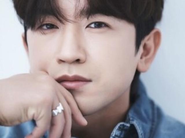 "오랜 인연과 한 가족 되기로" 신화 이민우 <strong>결혼</strong>…