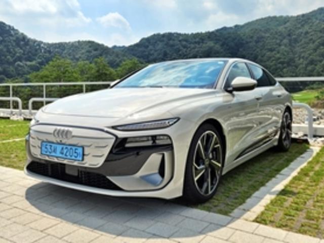 아우디 A6 e-트론, “지금까지 이런 전기차는 없었다”