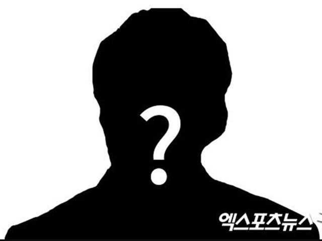 '<strong>2000년대</strong> 활동' 유명 그룹 男 <strong>래퍼</strong>, 자녀들 앞 알몸 불륜 후 폭행 '충격'