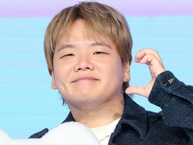 ‘10월 결혼’ 곽튜브, 글로벌 하객에 초호화 결혼식 준비... “<strong>비행기</strong> 표+호텔 예약했다”