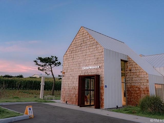 대구 근교 경산 가볼만한곳 반곡지, 팔공산 불굴사 홍주암, 경산 임당동과 조영동 고분군, 커피명가 포레 경북 여행