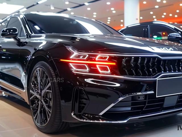 "디자인은 제네시스보다 낫네"… 단종 위기에서 새롭게 부활한 국산 럭셔리 세단