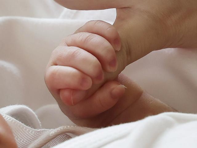 “<strong>금수저</strong>로 태어났는데”...병원 실수로 인생 바뀐 日 남성