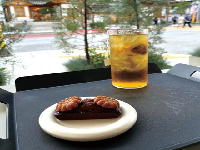 정원이 있는 카페…도심 속 보석 같은 쉼표