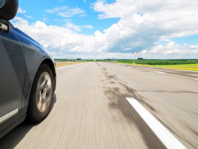 “똑같이 갔는데 왜 내 차만 <strong>기름</strong>이?”… 운전자 대부분이 모르는 연비 지키는 ‘황금 속도’