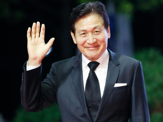 '<strong>별세</strong>' 안성기, '고래사냥'→'노량'까지…韓영화사 족적 남긴 국민배우