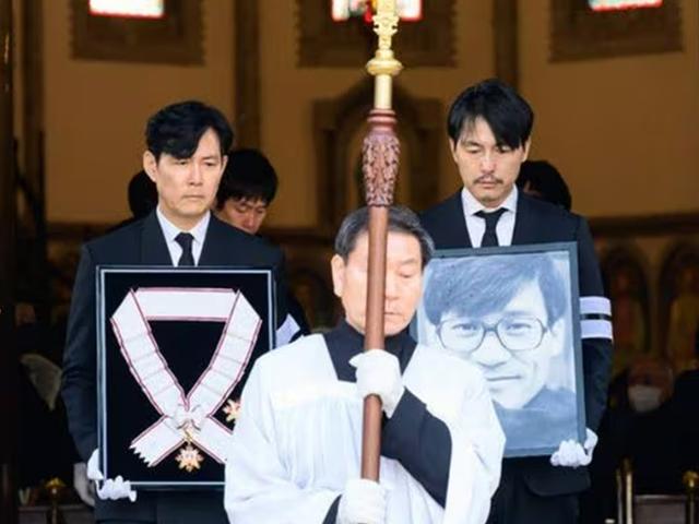 "영원한 국민배우"..故안성기, 가족→정우성·현빈 배웅 속 영면