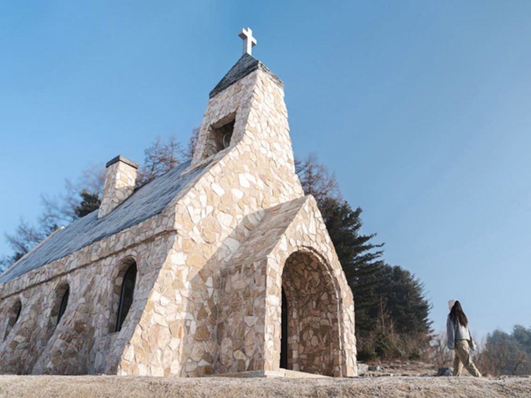 '기독교 아니어도 갑니다..' 24시간 무료 개방, 누구나 언제든지 갈 수 있는 우리나라 '유럽 느낌' 이색 교회