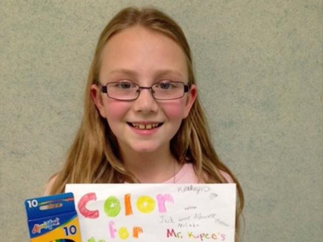 10살 소녀, 색칠하기에 꽂혀 대표가 되다