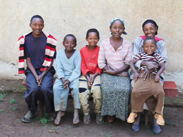 에티오피아에서 찍은 가족 사진