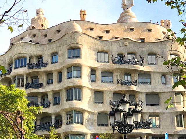 바르셀로나, 가우디의 건축과 예술여행