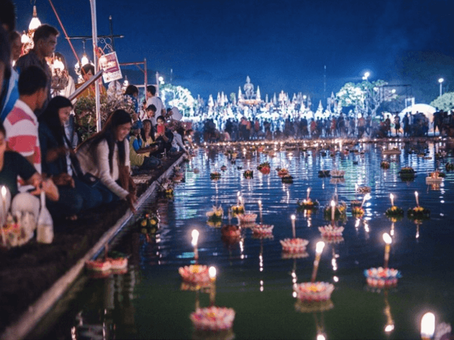 태국 러이끄라통축제/수코타이 역사공원 러이끄라통 축제