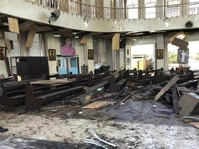 필리핀 남부 성당서 연쇄폭발, 최소 20명 사망·111명 부상