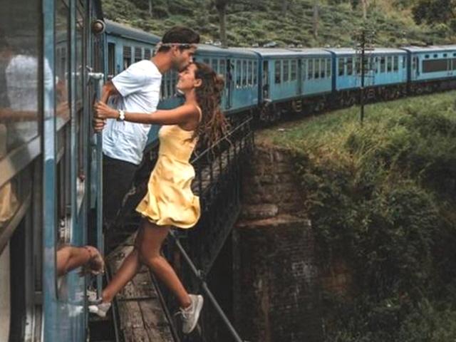 달리는 기차서 아찔한 인증샷 촬영한 커플.. 비난 폭주